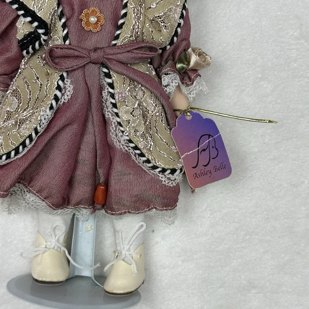 VTG Ashley Belle Redhead 1968 Porcelain Doll with Stand Victorian Collectibles.